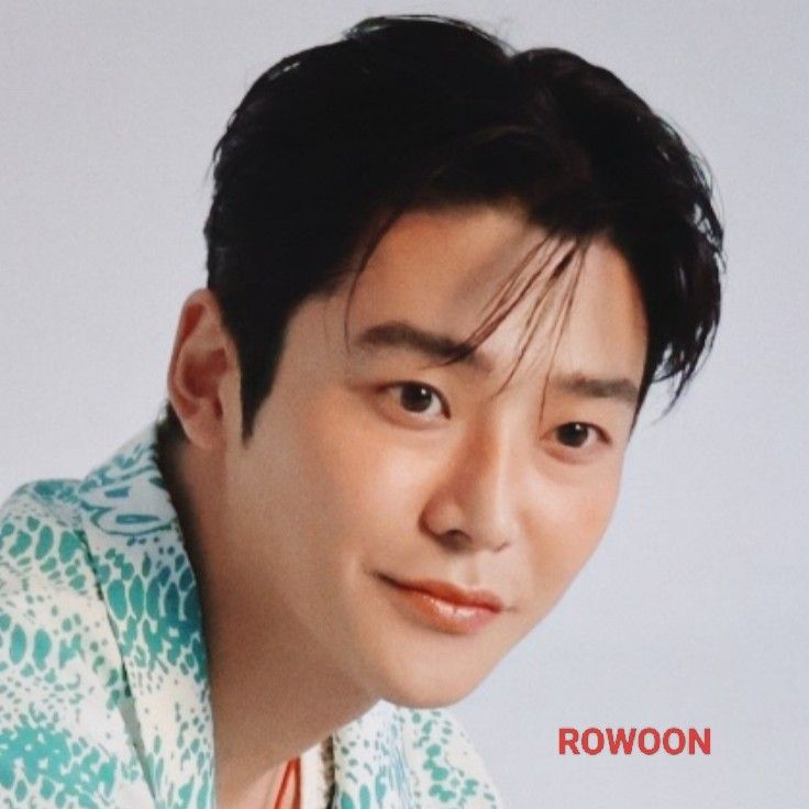 로운의 최신 사진