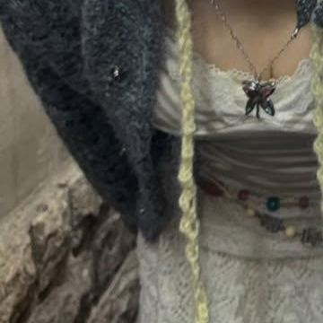 Latest photo of Jeong Yein (Lovelyz)