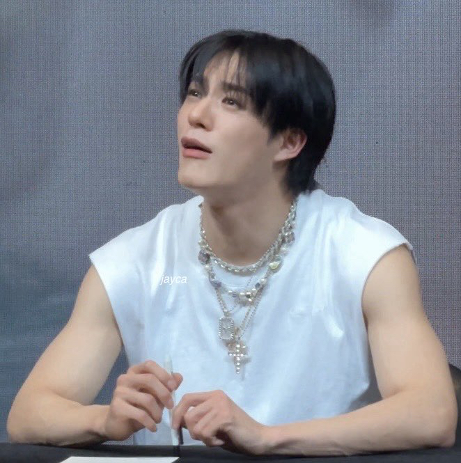 Recent activity shot of Jeno (NCT DREAM)