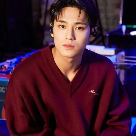 Latest photo of Mingyu (SEVENTEEN)