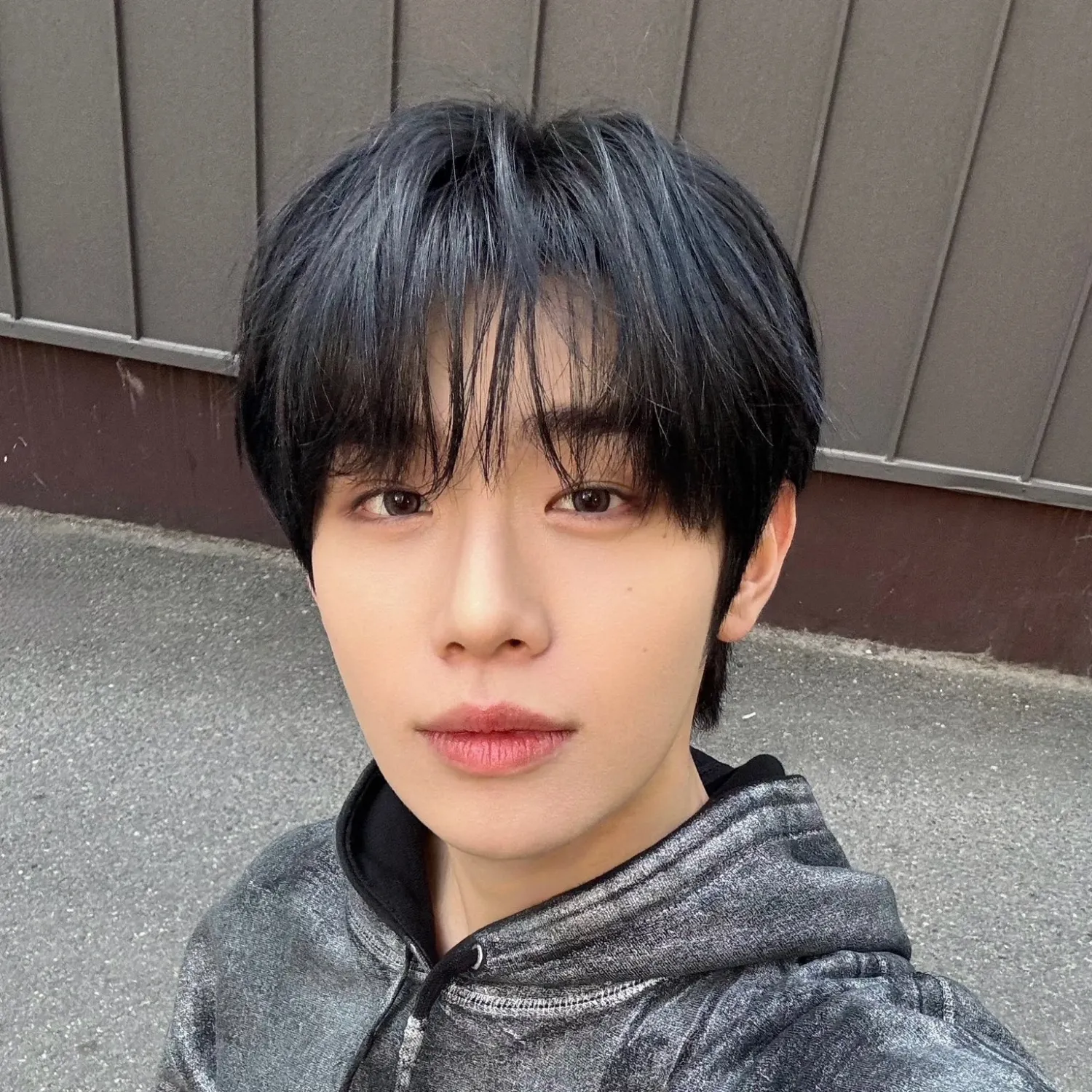 Latest photo of Kim Taerae (ZEROBASEONE)