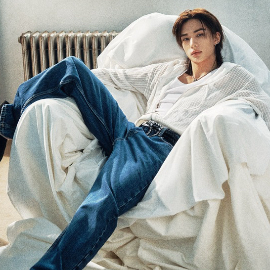 Behind-the-scenes cut of Hyunjin (Stray Kids)