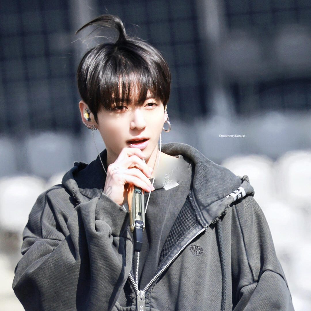 정국 (방탄소년단) 최근 활동샷