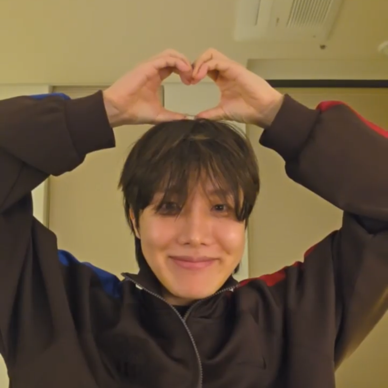 J-hope (防彈少年團)粉絲拍下的瞬間