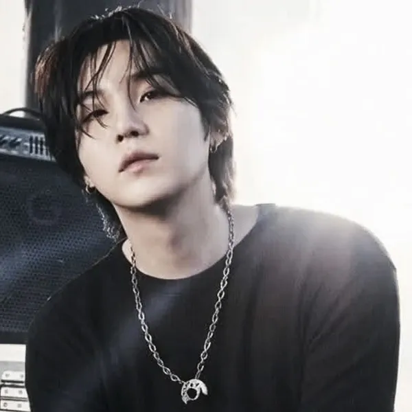 SUGA (BTS)の最新写真