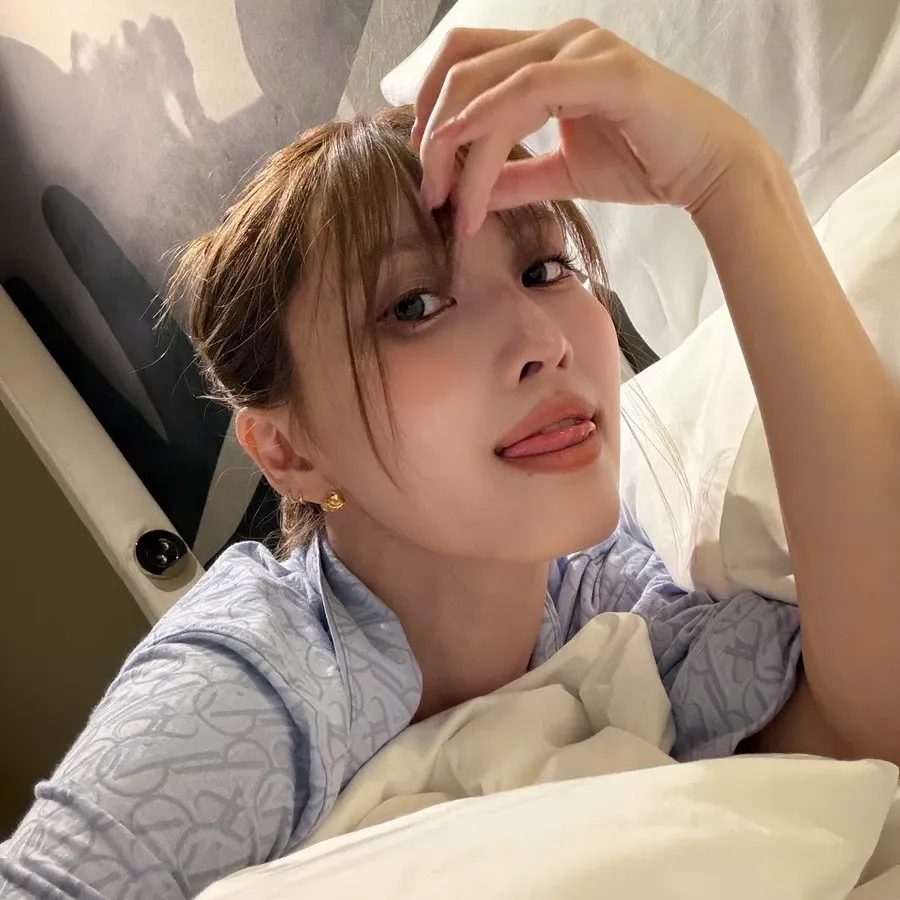 Momo (TWICE)的最新照片