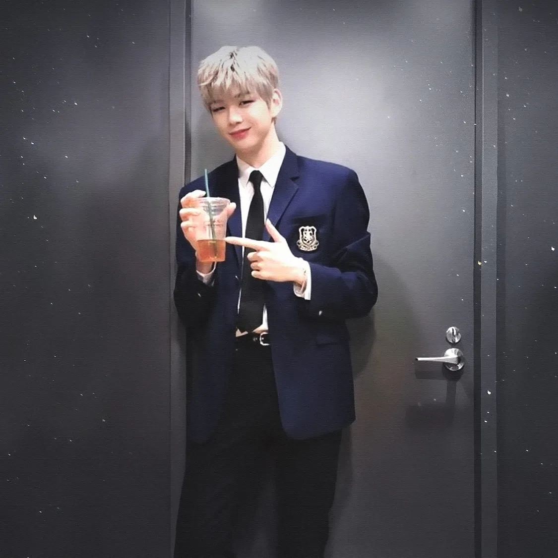 강다니엘의 최신 사진