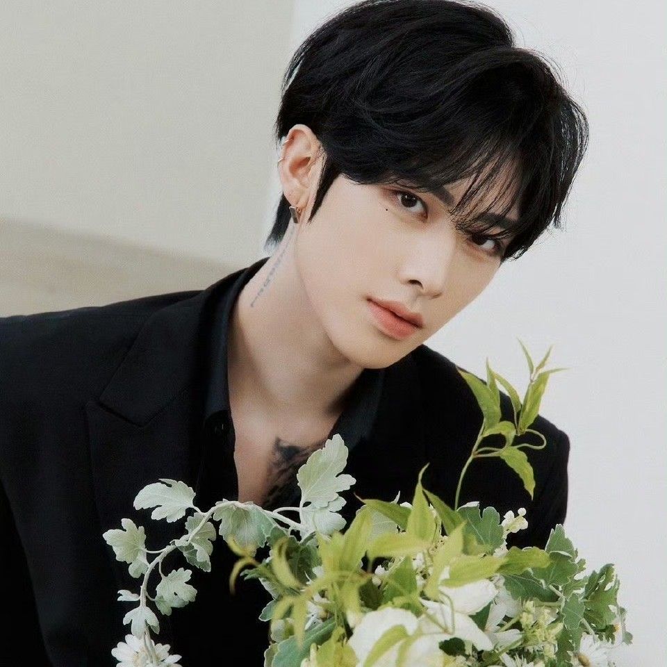 Behind-the-scenes cut of Ricky (ZEROBASEONE)