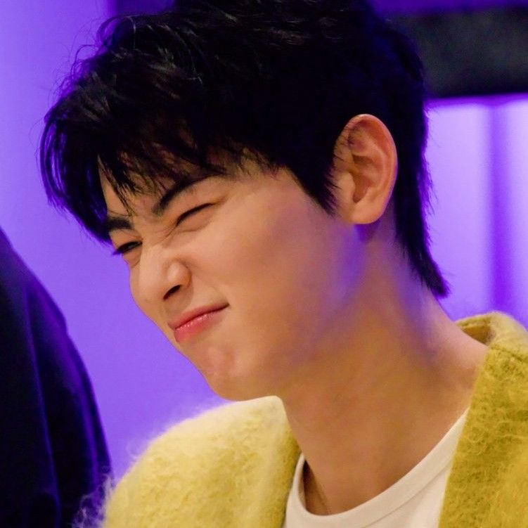 A moment captured by Eunwoo (ASTRO)'s fan