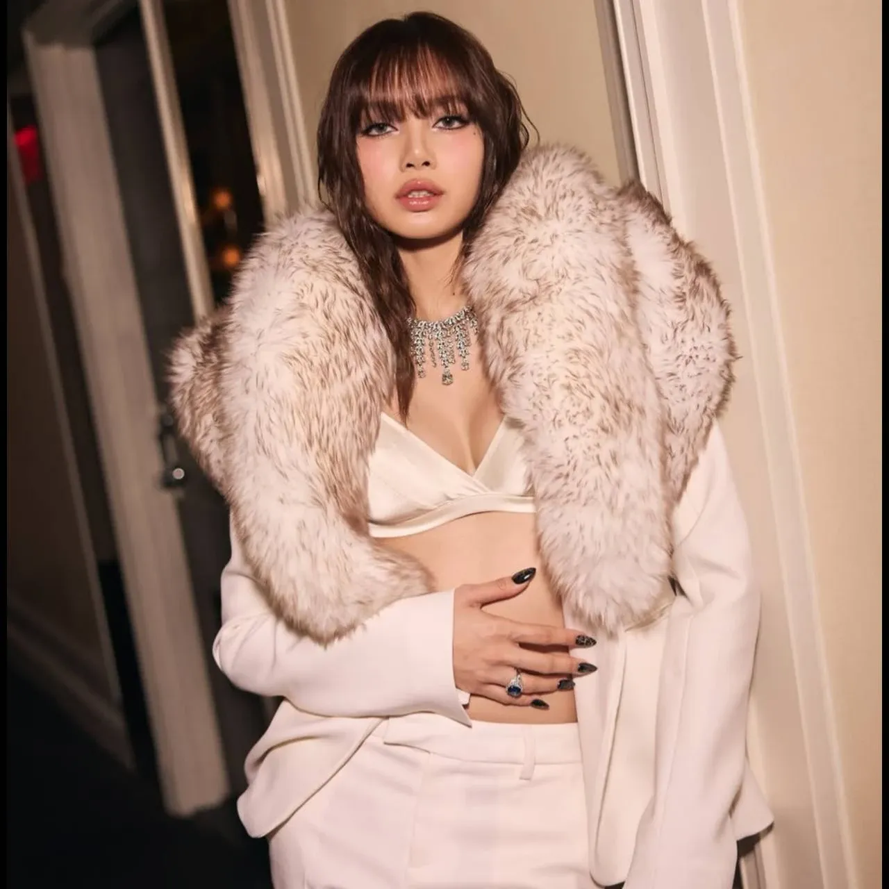 Foto terbaru Lisa (BLACKPINK)