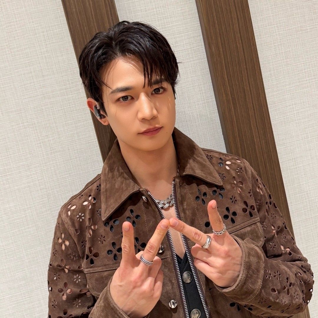 A moment captured by Minho (SHINee)'s fan