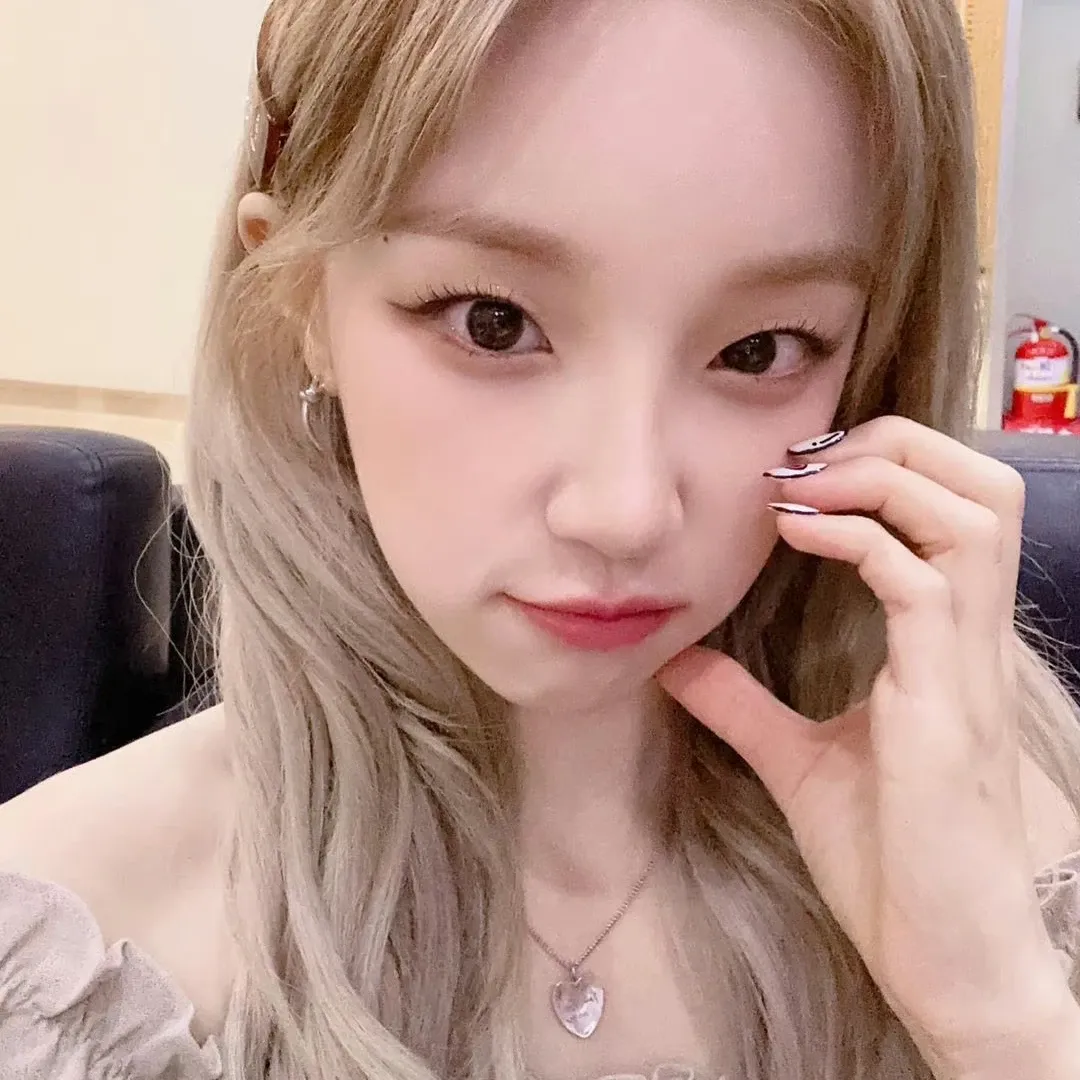 雨琦 (i-dle)的最新活动照片