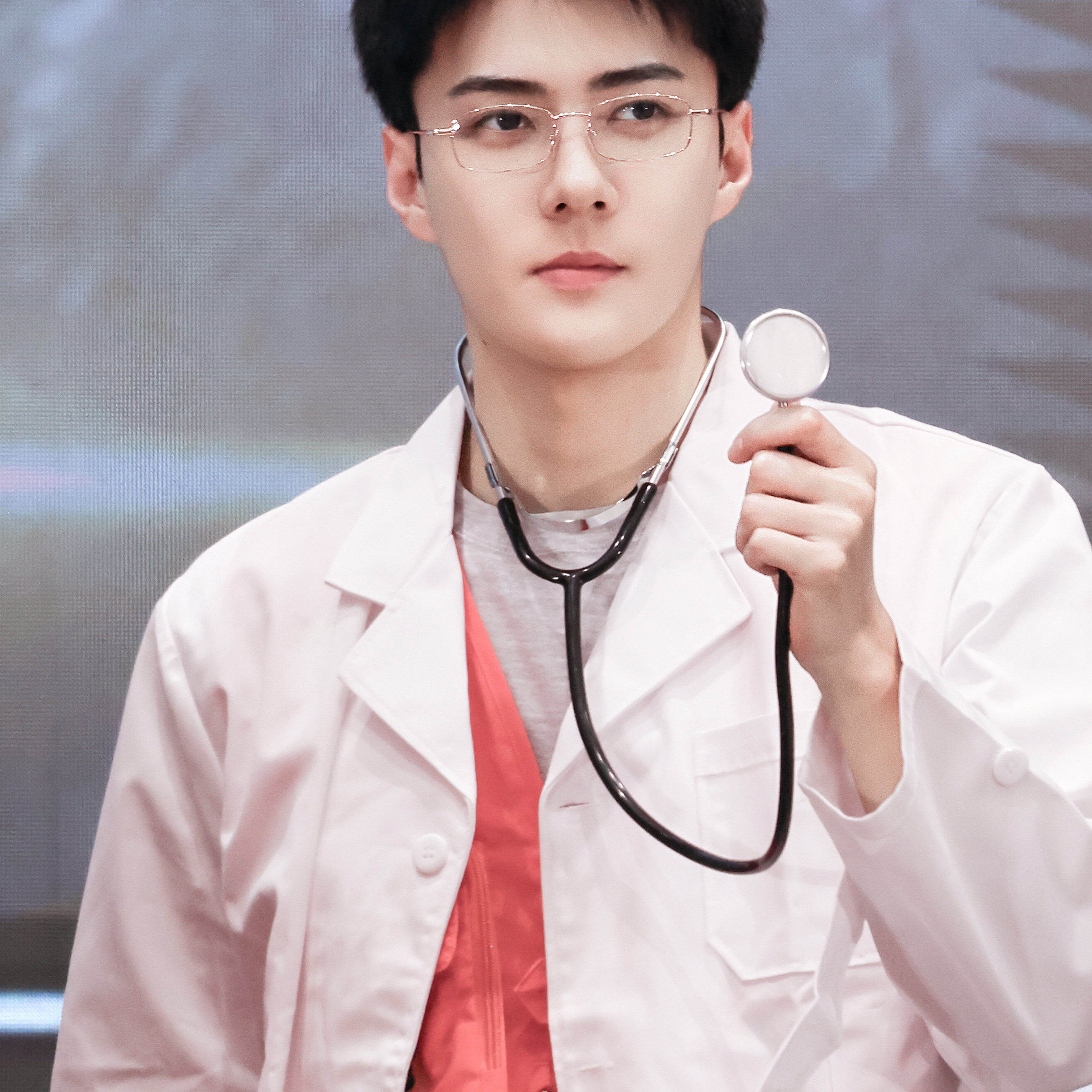 Recent activity shot of Sehun (EXO)