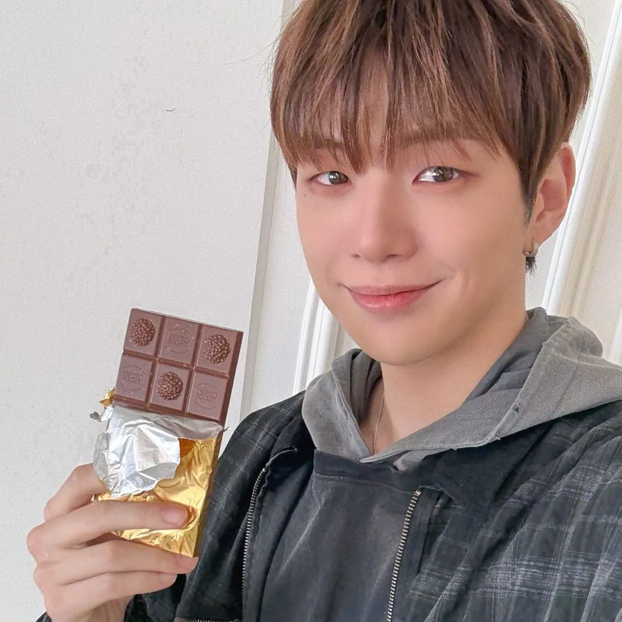 강다니엘의 최신 사진