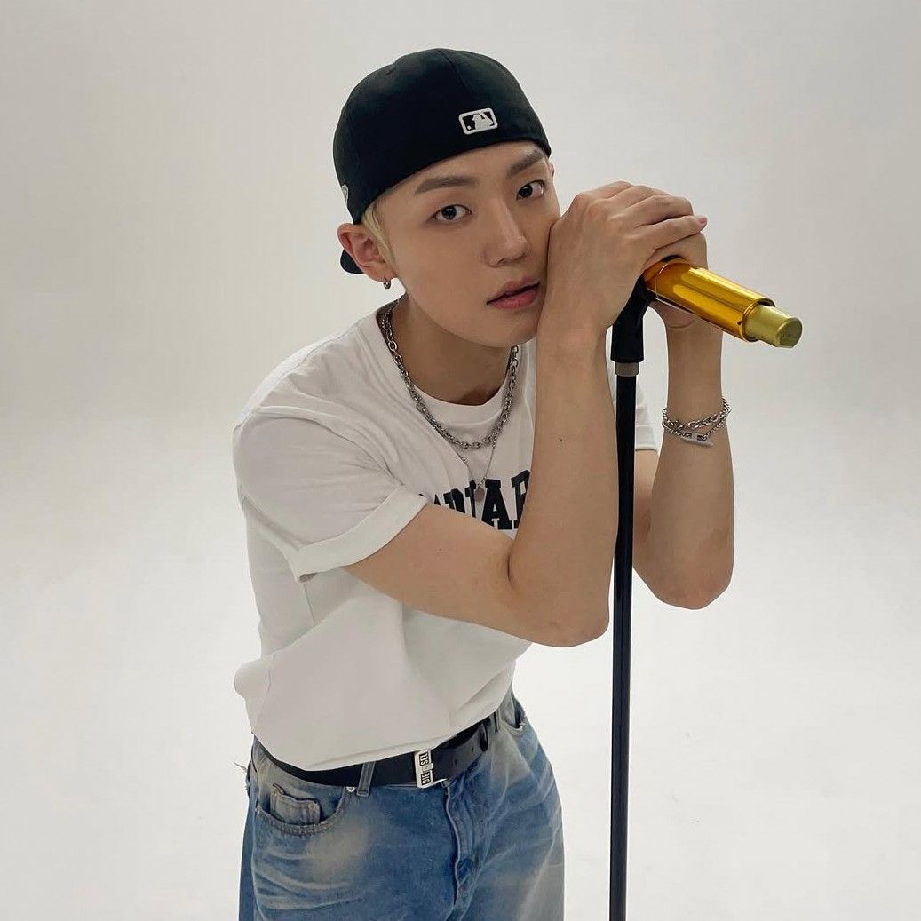 Latest photo of Chan (A.C.E)