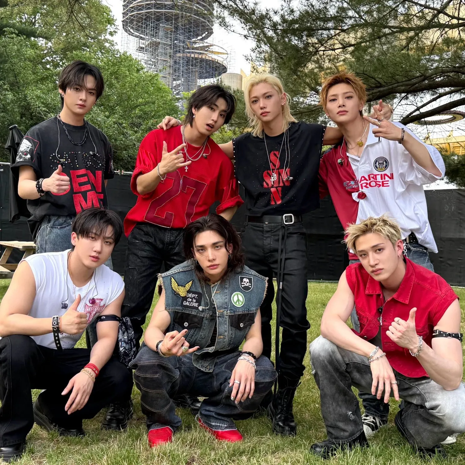 Behind-the-scenes cut of Stray Kids