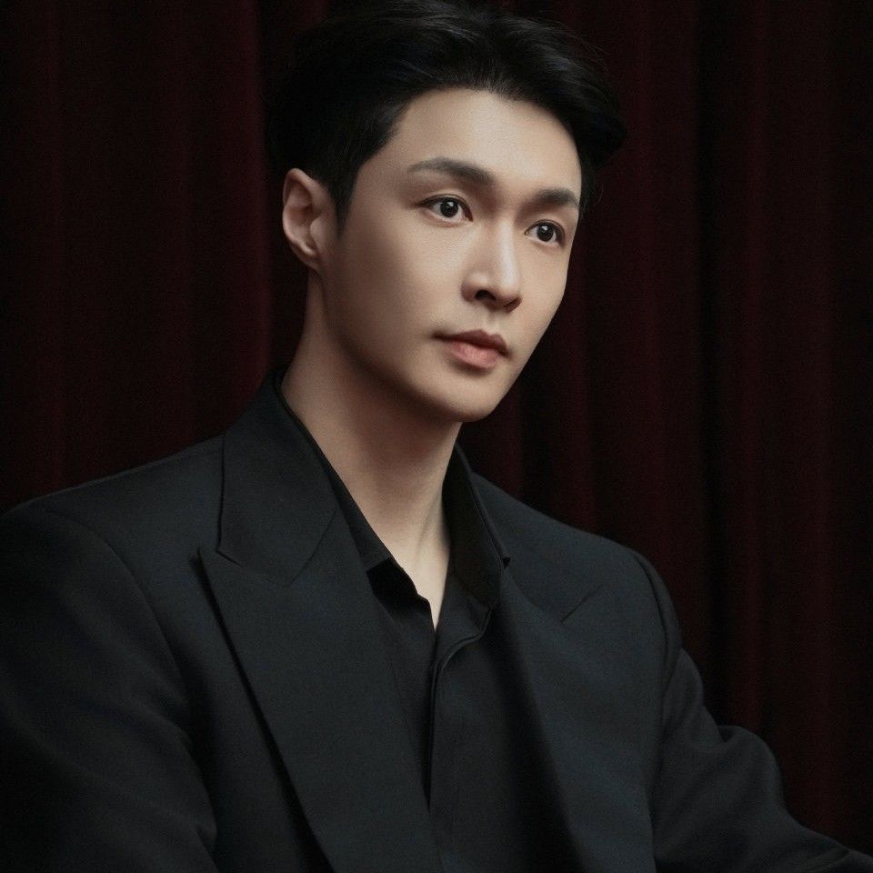 Lay (EXO)的最新活动照片