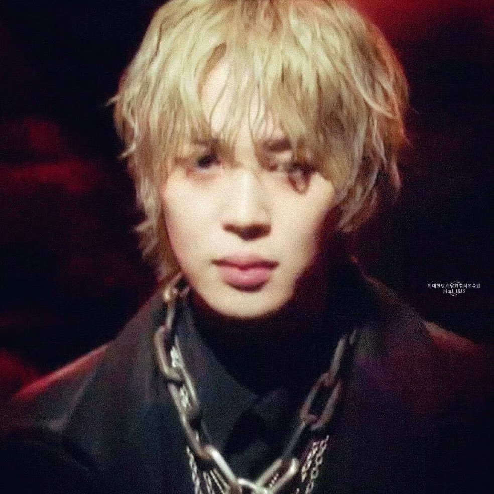 지민 (방탄소년단)의 최신 사진