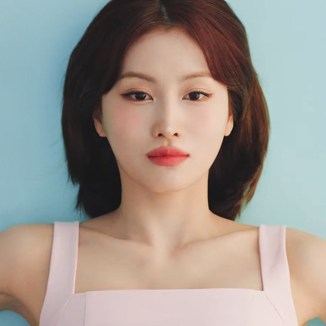 모모 (TWICE) 최근 활동샷