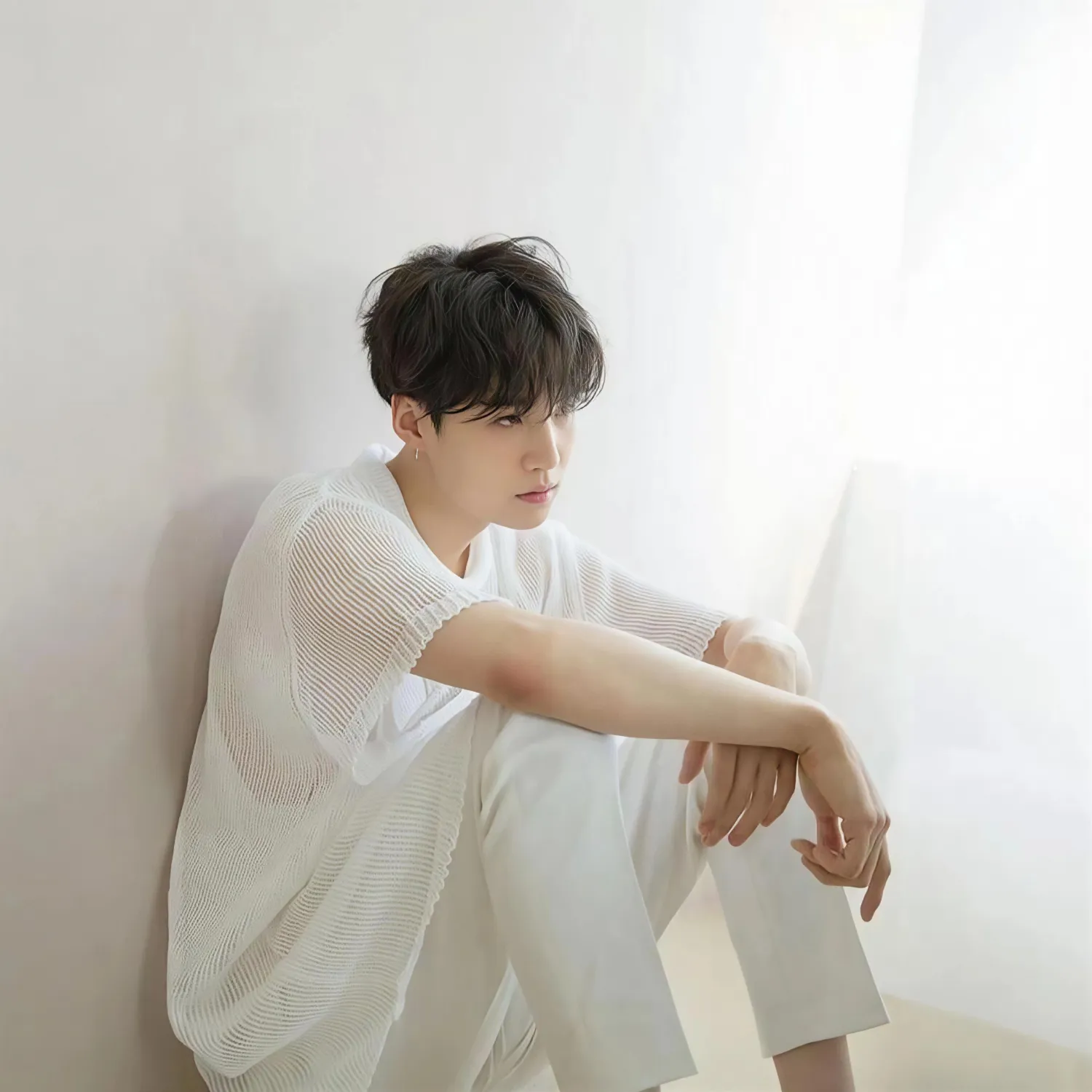 Potret di balik layar SUGA (BTS)