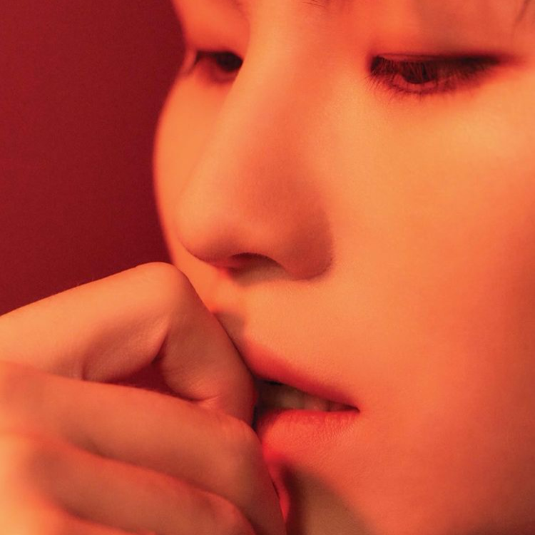 Latest photo of Woozi (SEVENTEEN)