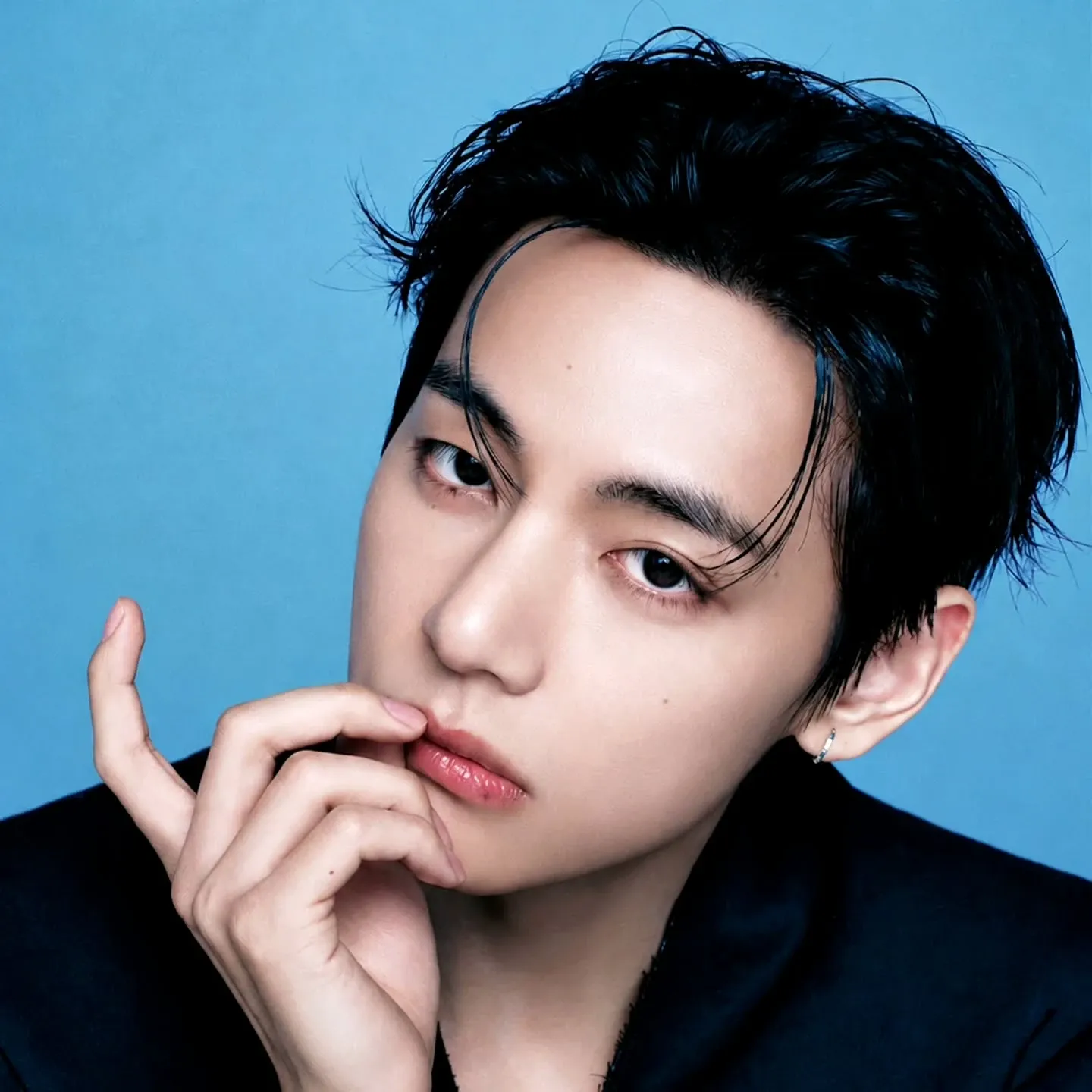 Foto terbaru V (BTS)