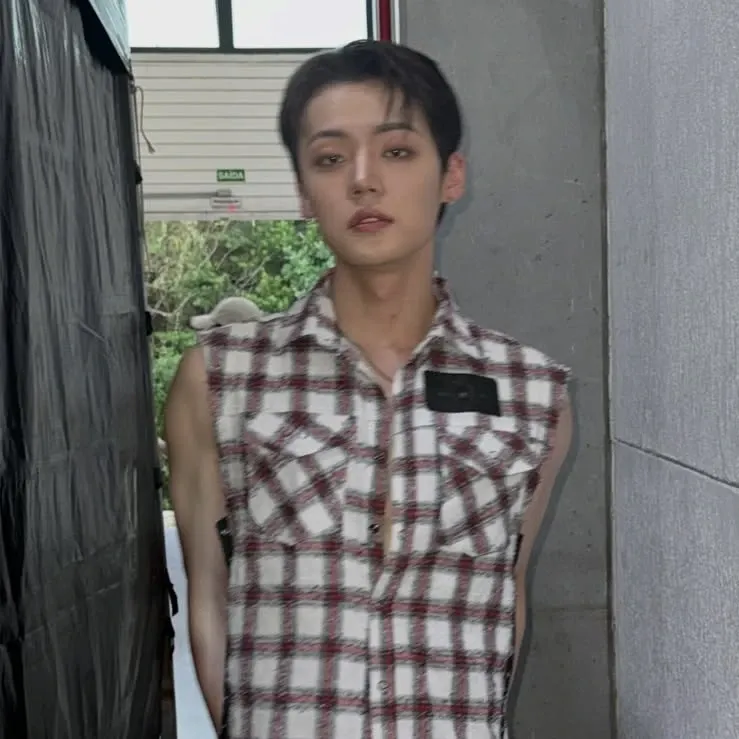 Latest photo of Chan (A.C.E)