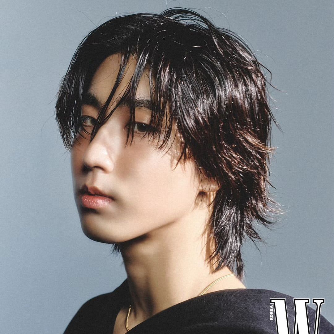 Latest photo of HAN (Stray Kids)