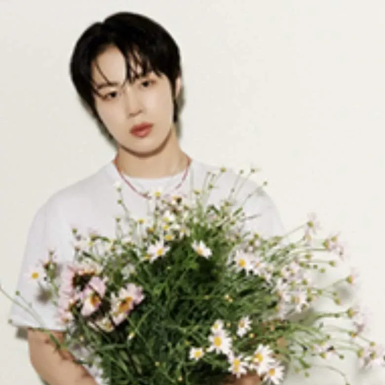 하성운의 비하인드 컷