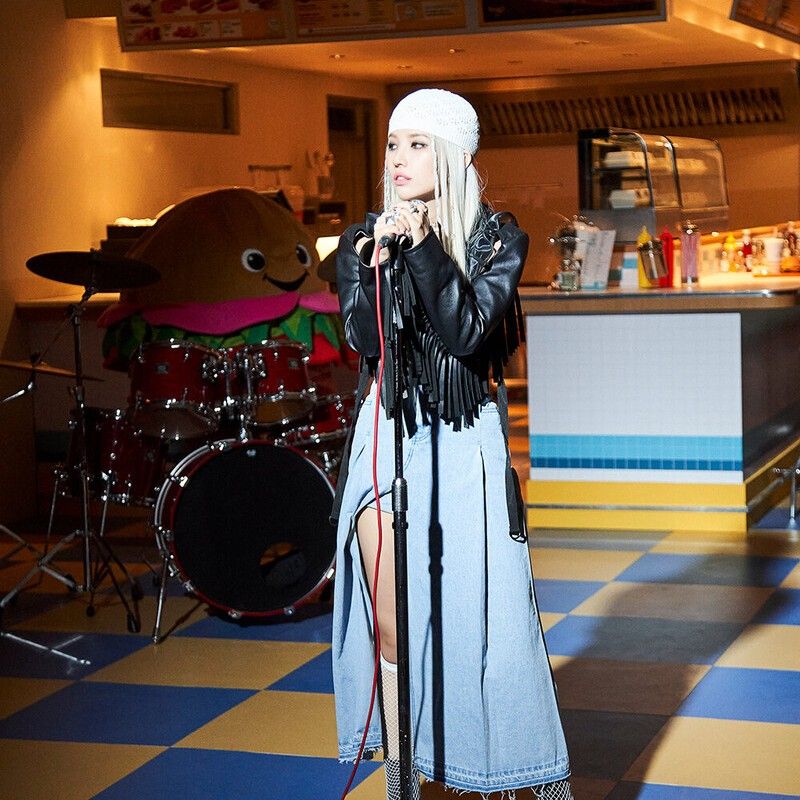 Latest photo of Soyeon (i-dle)