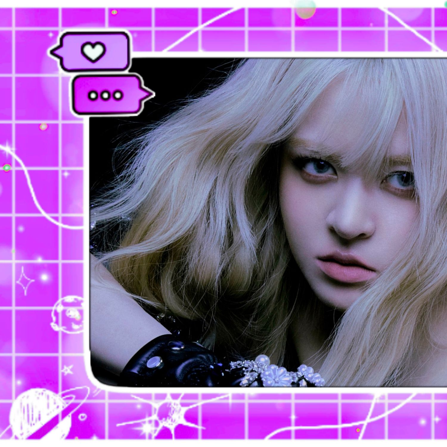 Recent activity shot of LILY (NMIXX)