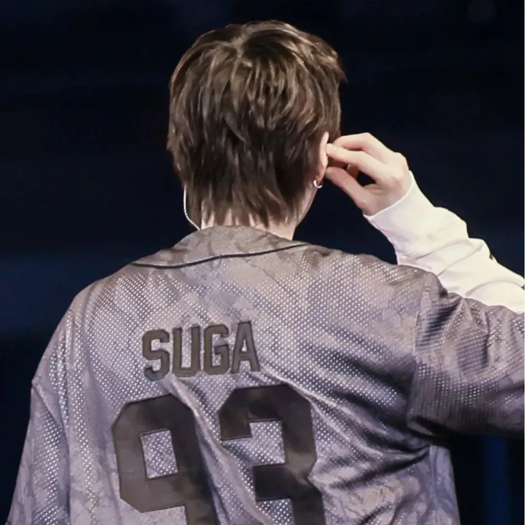 Potret di balik layar SUGA (BTS)
