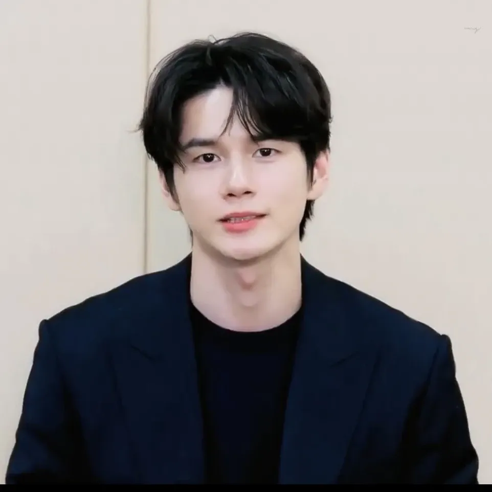 Latest photo of Ong Seongwu