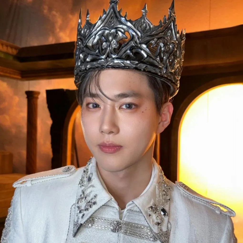 Latest photo of Suho (EXO)
