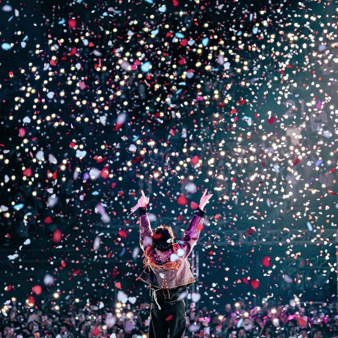 Jin (防彈少年團)的最新活動照片