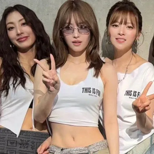 TWICE의 비하인드 컷