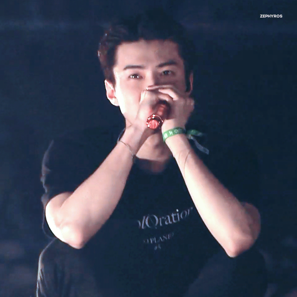 세훈 (EXO)의 최신 사진