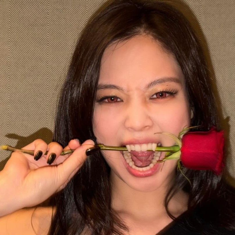Jennie (BLACKPINK)的最新照片