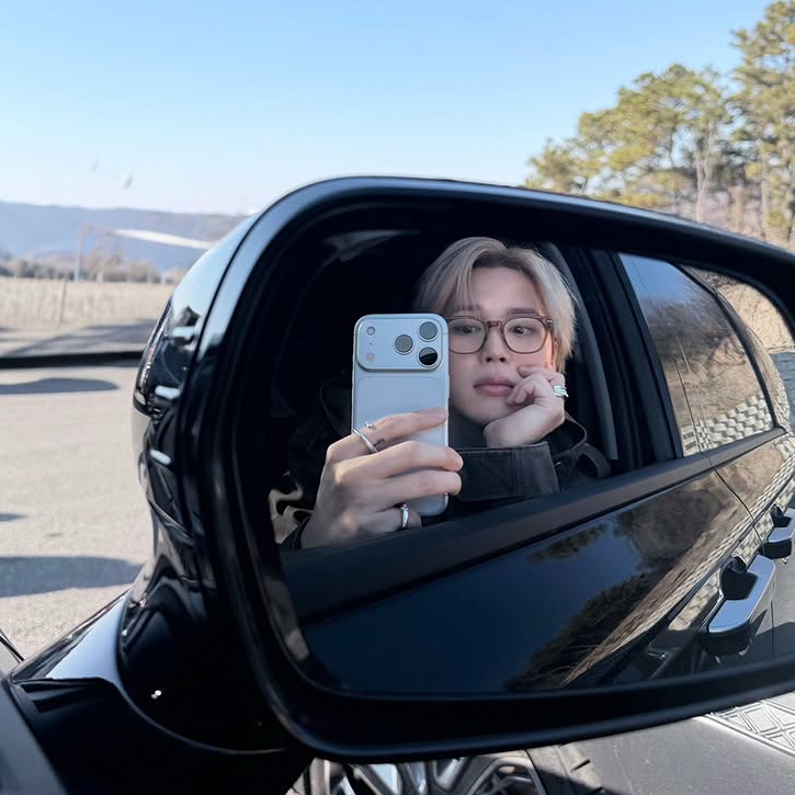 Momen yang diabadikan oleh penggemar Jimin (BTS)