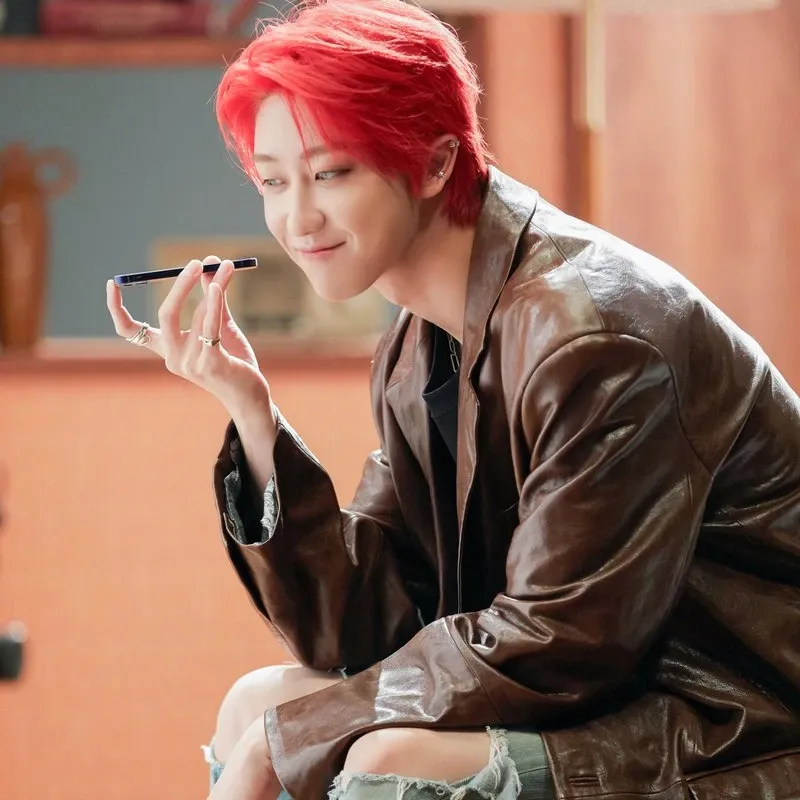 Behind-the-scenes cut of The 8 (SEVENTEEN)