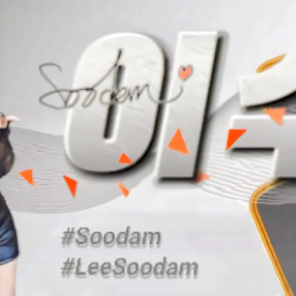 A moment captured by Soodam's fan