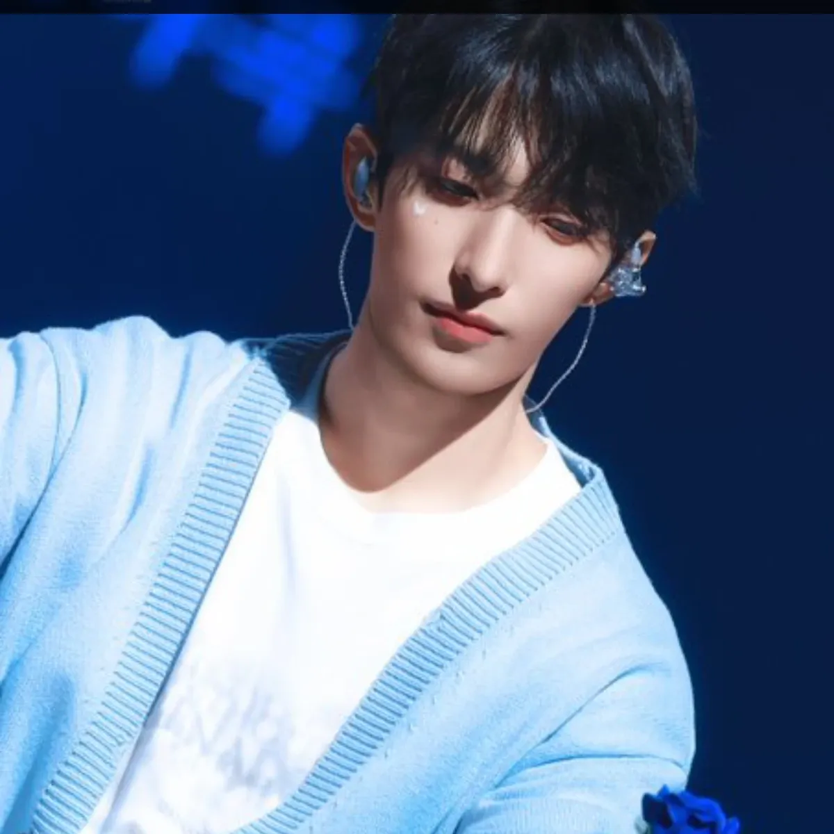 DK (SEVENTEEN)的最新照片