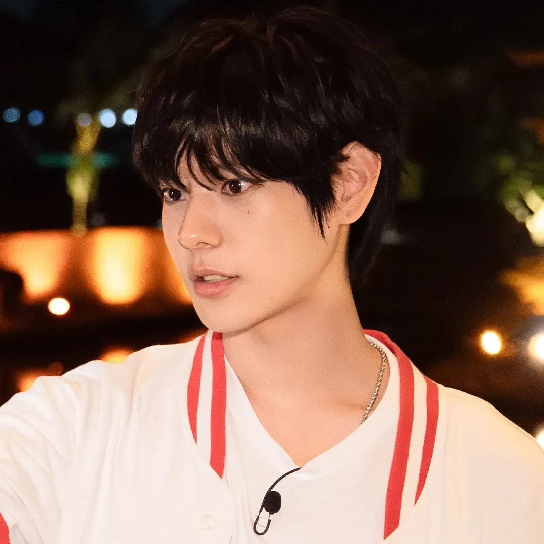 A moment captured by Nicholas (SMTR25)'s fan