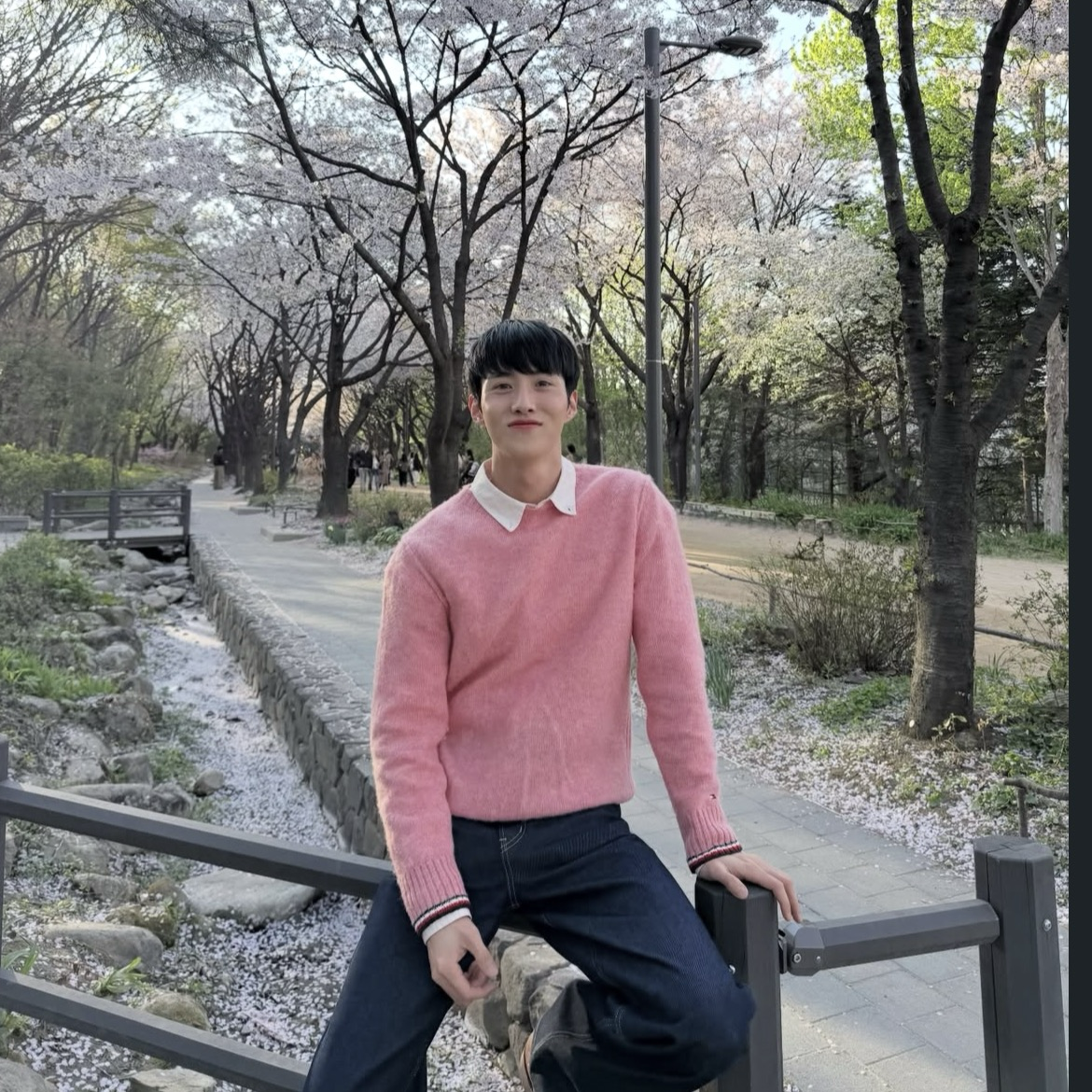 Latest photo of Yeoone (PENTAGON)