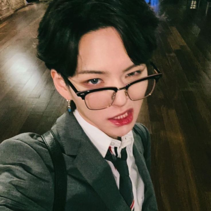 Yoshi (TREASURE)的幕后花絮