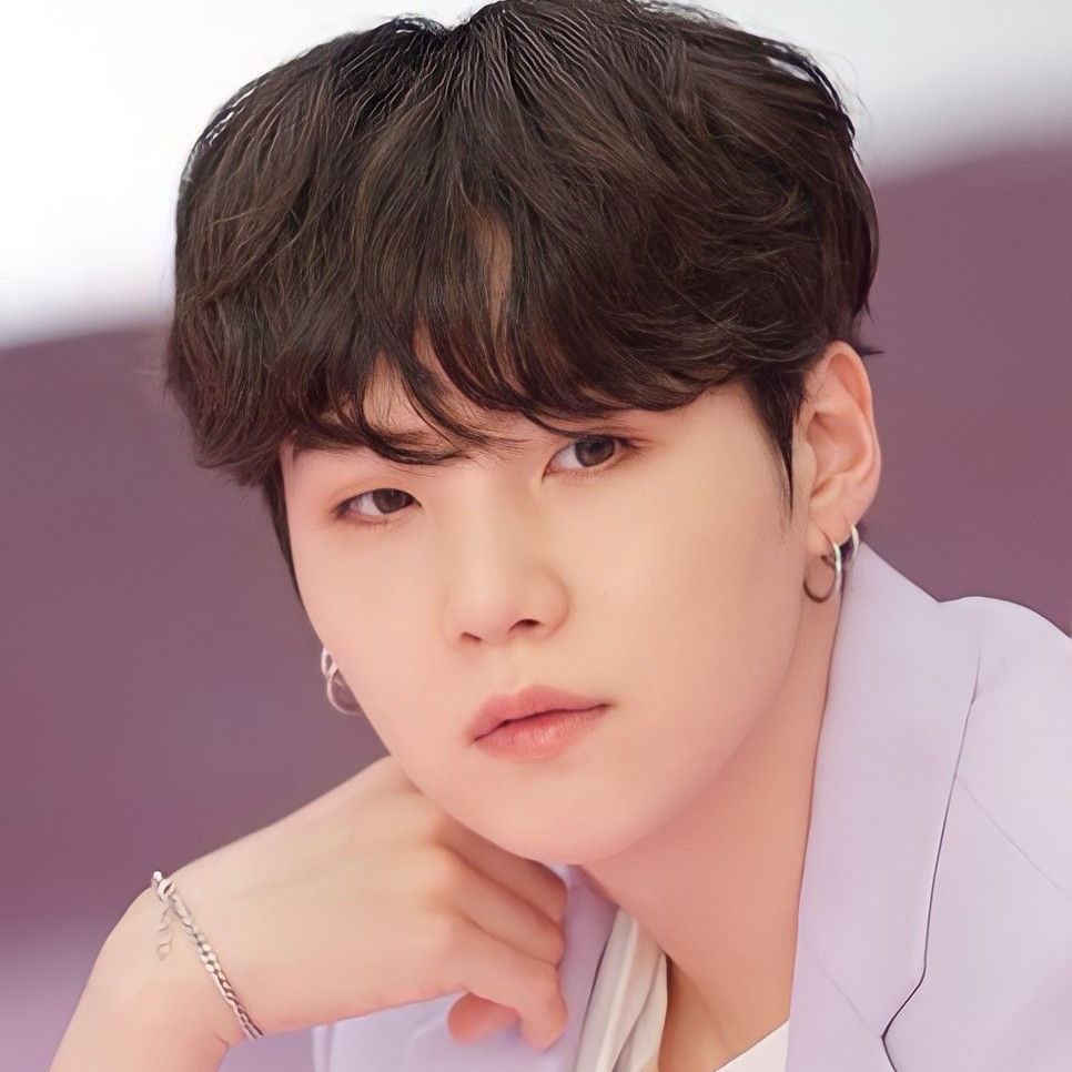 SUGA (BTS)の最近の活動写真