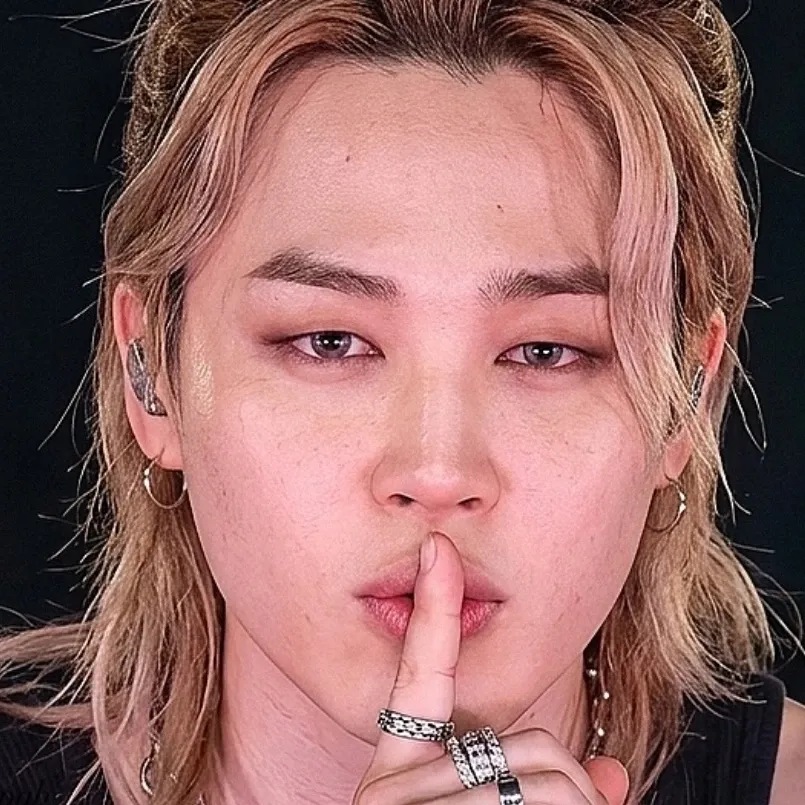 Momen yang diabadikan oleh penggemar BTS