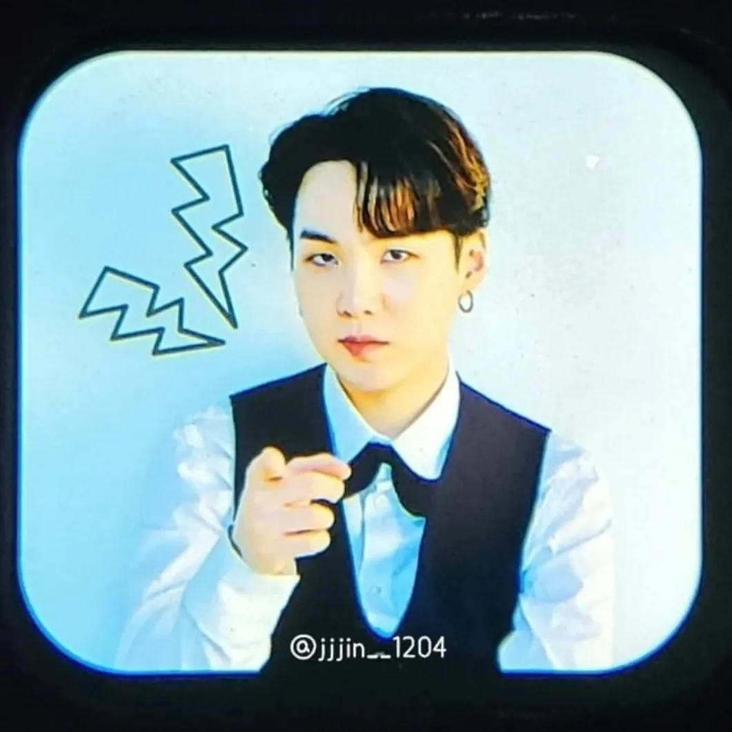 Momen yang diabadikan oleh penggemar SUGA (BTS)