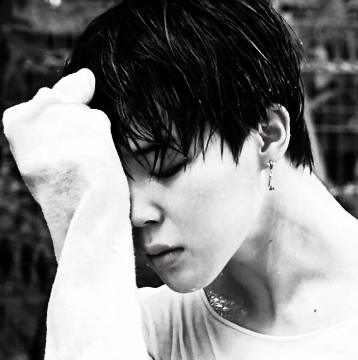 智旻 (防彈少年團)的最新照片
