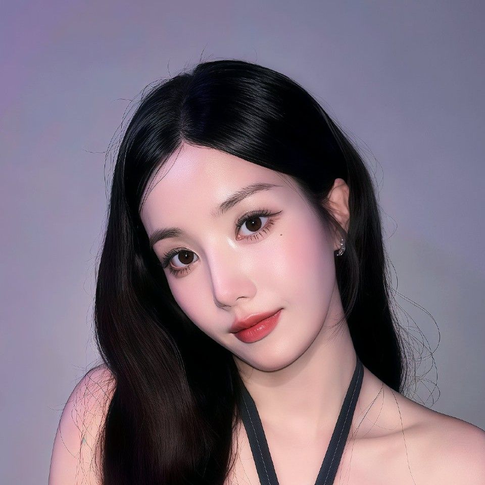 Latest photo of Kwon Eunbi